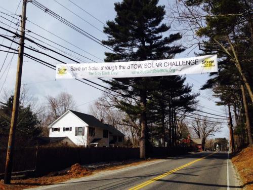 stow solar banner